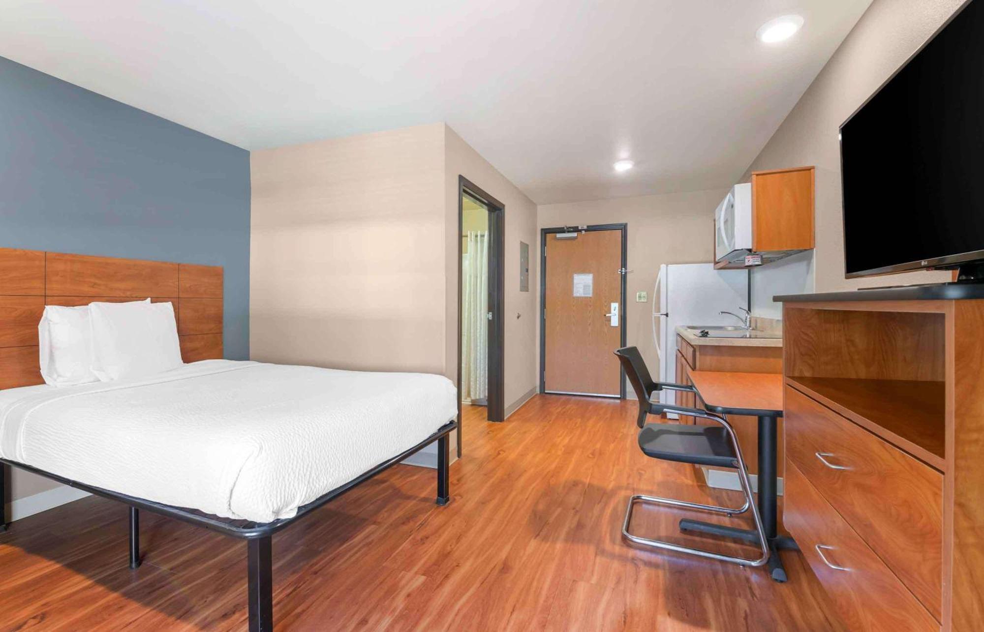 Extended Stay America Select Suites - Cincinnati - Шаронвилл Экстерьер фото